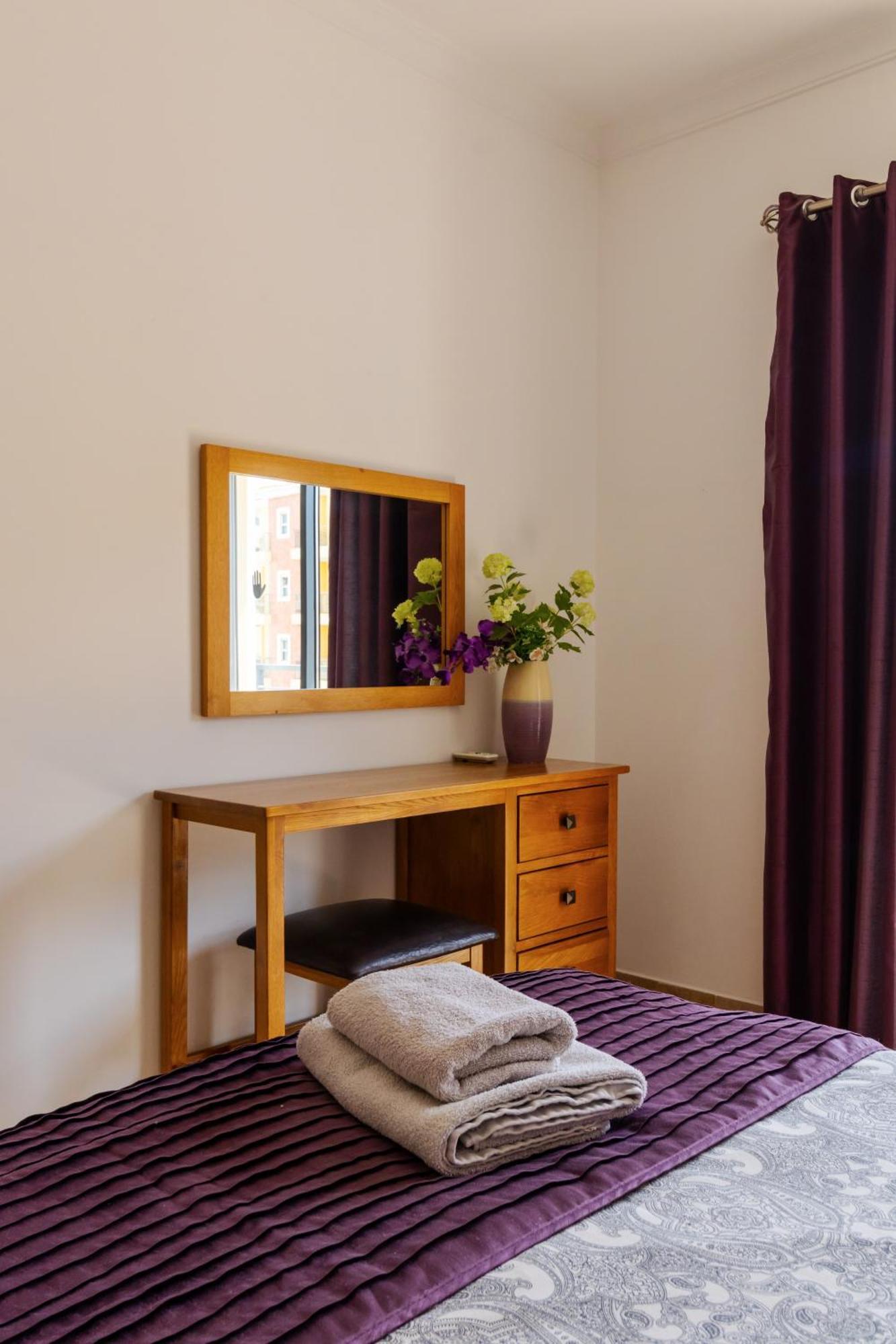 James'S Quinta Das Palmeiras, Spacious 2 Bedroom Apartment In Luxury Complex, Walking Distance To Town And Beach Lagos Buitenkant foto